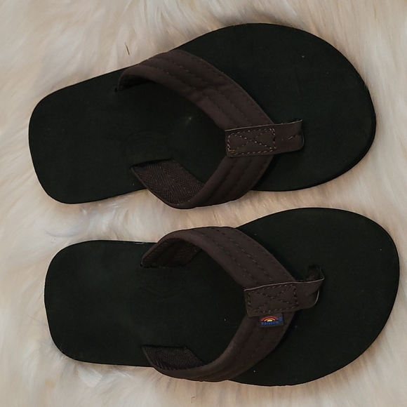 Rainbow Fli Flops - Picture 1 of 4